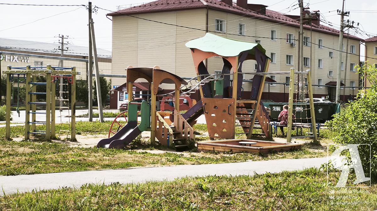 Вода, дороги и летний досуг